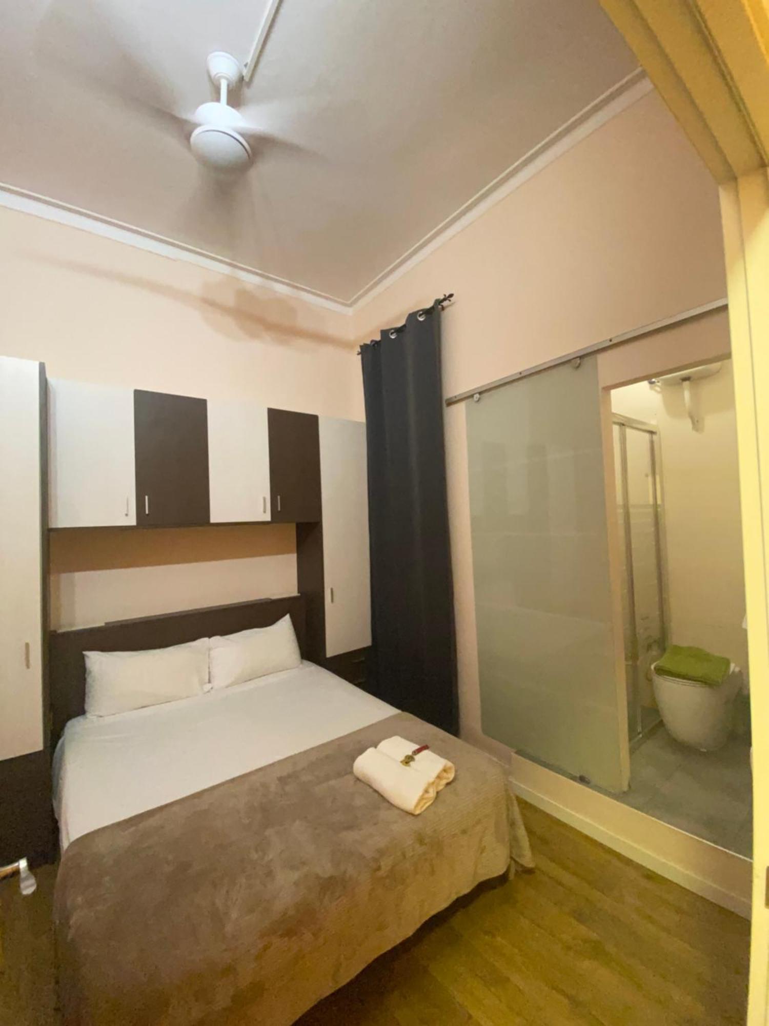 Sant Antoni Hostal, Sustainable Tourism Барселона Екстериор снимка